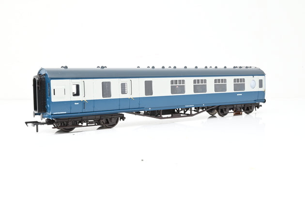 Bachmann OO Gauge 39-462 LMS 57ft Porthole Coach Corridor Second BR Blue & Grey Brake No.M27001M - Boxed