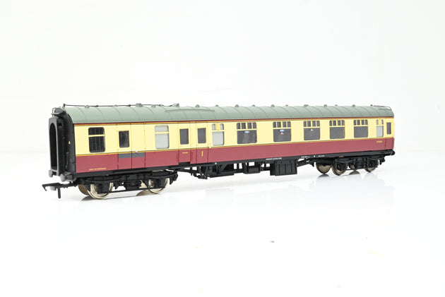 Bachmann OO Gauge 39-227A BR MK1 BCK Crimson & Cream No.M21030 - Boxed
