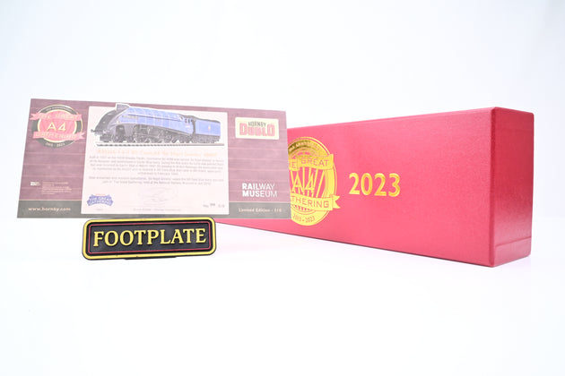 Hornby OO Gauge R30266 Dublo Diecast BR Express Blue Early Emblem 4-6-2 Class A4 No. 60007 'Sir Nigel Gresley' - Boxed