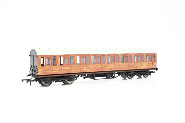 Hornby OO Gauge R4573A LNER Thompson Non-Corridor Third Class 82646 -  Boxed