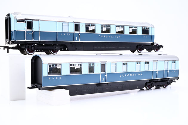 LNER OO Gauge Coronation 9 Car Set - Boxed
