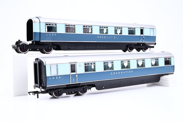 LNER OO Gauge Coronation 9 Car Set - Boxed