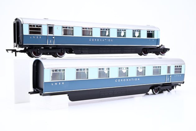 LNER OO Gauge Coronation 9 Car Set - Boxed
