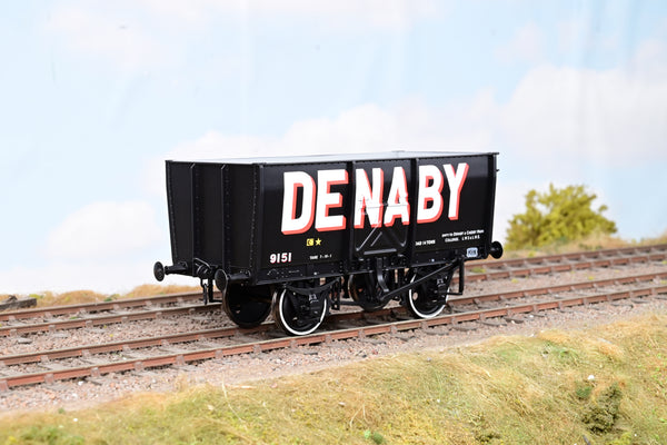 Dapol O Gauge 7F-041-005 'Denaby' 14T Slope Sided Mineral Wagon No.9151 - Boxed