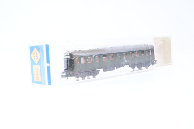 Roco N Gauge 2256 DB Green 2nd Class Passenger Coach No.16036 - Boxed
