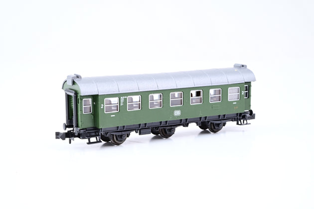 Roco N Gauge 24204 DB Green 6-Wheel 2nd Class Passenger Coach No.90273 - Boxed