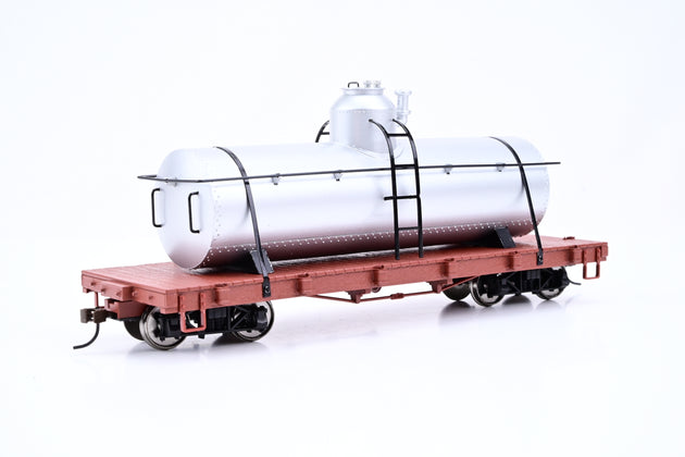 Spectrum On30 27198 Tank Car Silver - Painted, Unlettered - Boxed