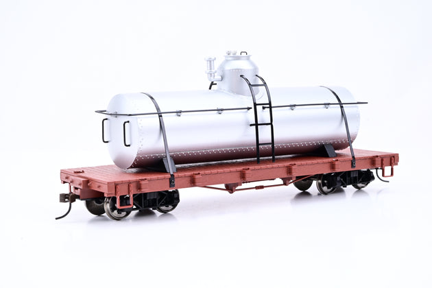 Spectrum On30 27198 Tank Car Silver - Painted, Unlettered - Boxed