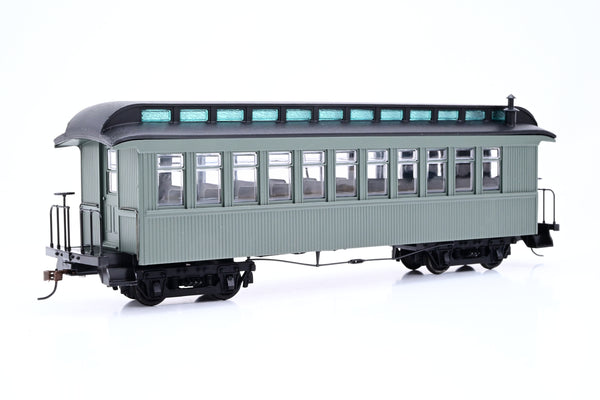 Spectrum On30 26399 Green Unlettered Passenger Coach - Boxed