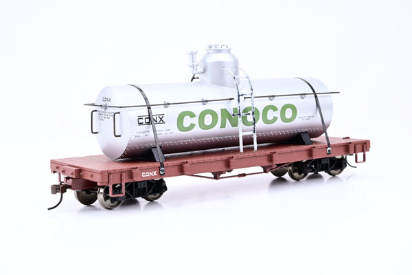 Spectrum On30 27147 'Conoco' Tank Car - Boxed