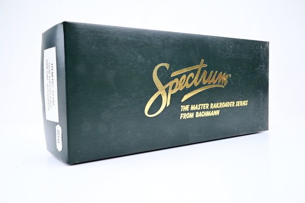 Spectrum On30 27148 'Associated' Tank Car No.1004 - Boxed