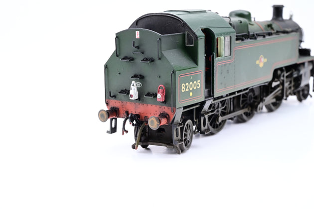 Bachmann OO Gauge 31-976 Standard 3MT Tank BR Lined Green Late Crest No.82005 - Unboxed