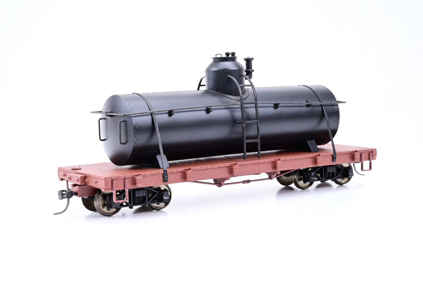 Spectrum On30 27199 Black Unlettered Tank Car - Boxed