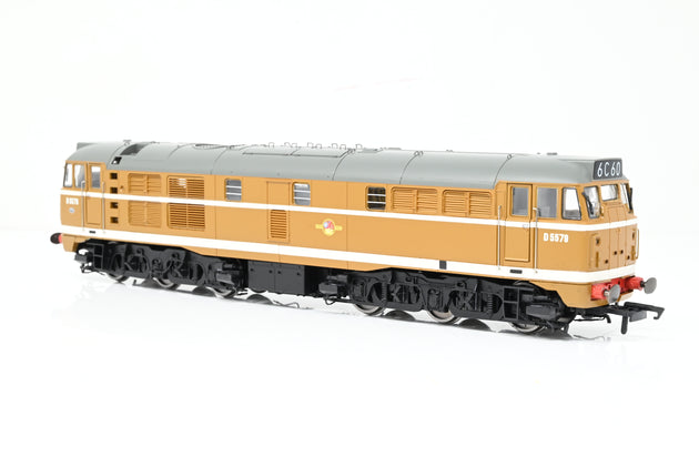 Hornby OO Gauge R3674 BR Class 31 'Golden Ochre' No.D5579 - Boxed