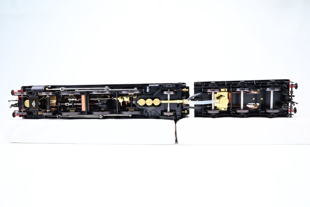Aster Gauge 1 Live Steam (1:32 Scale)  BR Green Battle of Britain Class No.34051 'Winston Churchill' - Unsteamed