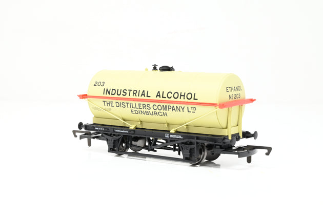 Hornby OO Gauge R4769 20 Ton Tanker Industrial Alcohol No.203 - Boxed