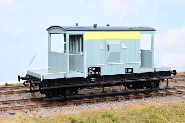 Dapol 7mm O Gauge 7F-200-014 B/Van Grey/Yellow No.DB951767 - Boxed