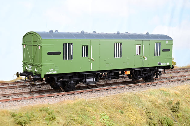 Heljan 7mm O Gauge 9405 BR Olive Green Mk1 CCT No.ADB977019 - Boxed
