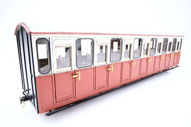 Resurgam Models 16mm Ffestiniog Railway ‘Carriages 22 / 26’ - Modern Condition