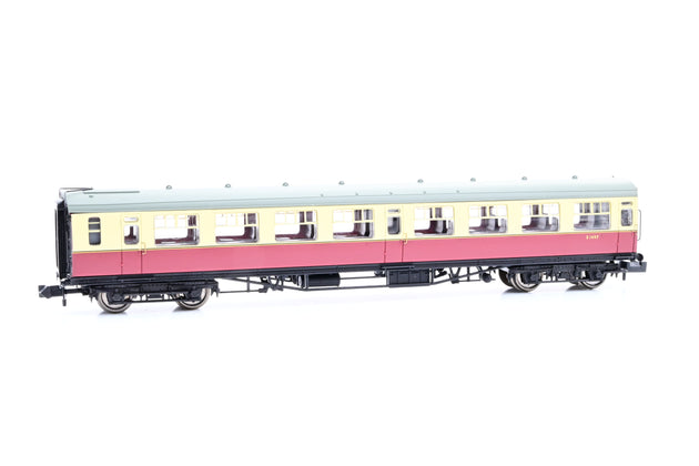 Graham Farish N Gauge 374-451 Bulleid 3rd Open Coach BR Crimson & Cream No.S1497 - Boxed