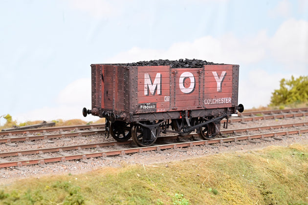 Dapol O Gauge 7 Plank Open Wagon M.O.Y Weathered No.P150663 - Boxed