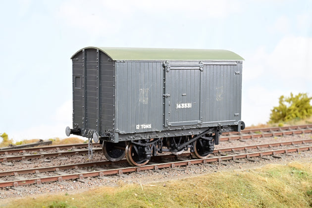 Parkside Dundas O Gauge PS04 LNER 12T Goods Van No.143531 - Boxed