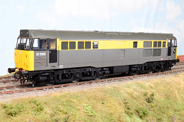 Heljan O Gauge Dutch Livery Class 31 No.31565 - DCC Sound, Boxed