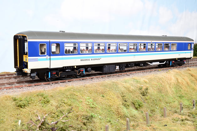 Heljan O Gauge Regional Railways Class 153 No.153301 - DCC Sound, Boxed