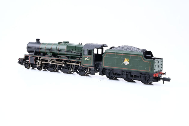 Graham Farish N Gauge 372-476 Jubilee BR Green Early Emblem Hong Kong No.45611 - Boxed