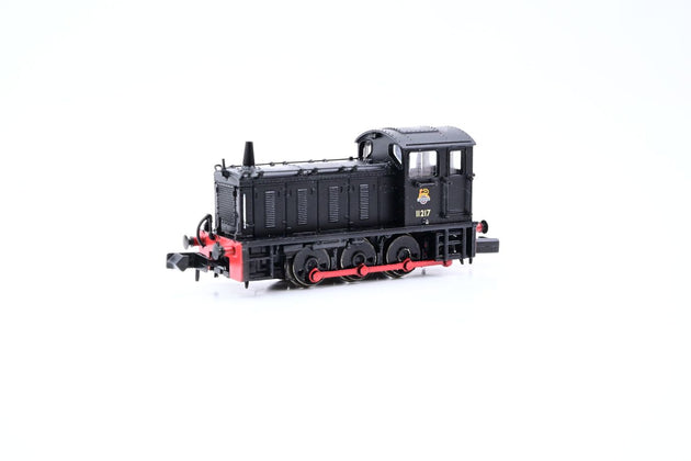 Graham Farish N Gauge 371-052 Class 04 Shunter BR Black Early Emblem No.11217 - Boxed