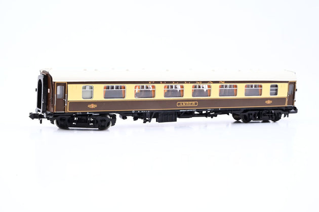 Graham Farish N Gauge 374-200 Mk1 FP Pullman Parlour 1st Car 'Amber' - Boxed