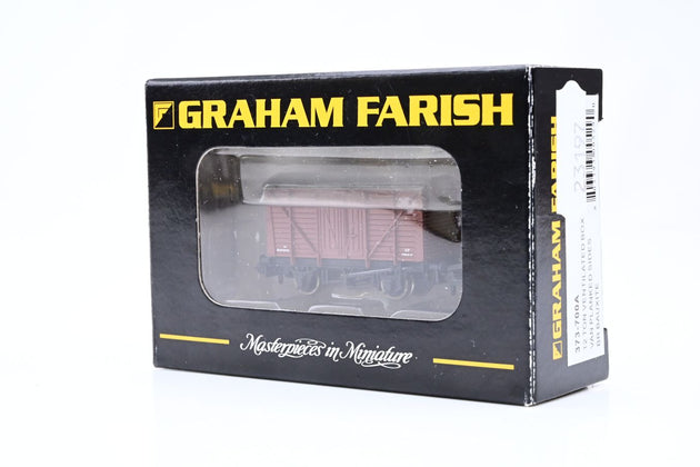 Graham Farish N Gauge 373-700A 12 Ton Ventilated Box Van Planked Sides BR Bauxite No.B872042 - Boxed