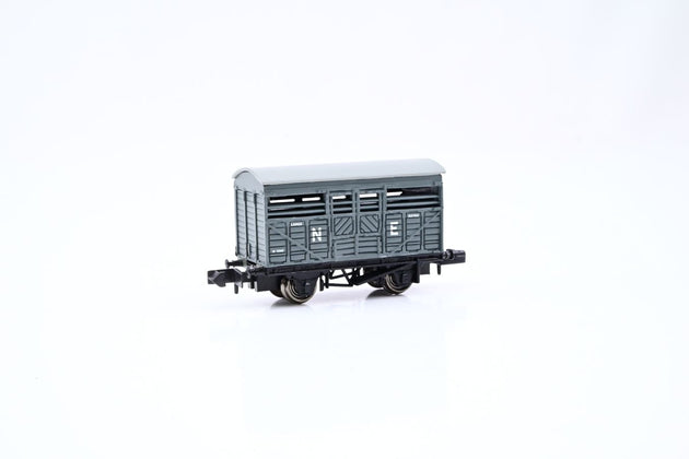 Graham Farish N Gauge 373-254 12 Ton Cattle Wagon NE Grey No.55783 - Boxed