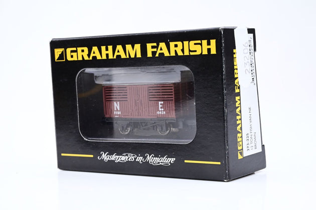 Graham Farish N Gauge 373-225 12 Ton Fish Van NE Brown No.414124 - Boxed