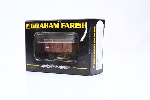 Graham Farish N Gauge 373-726A 10 Ton Insulated Box Van Planked Sides BR Bauxite No.B762318 - Boxed