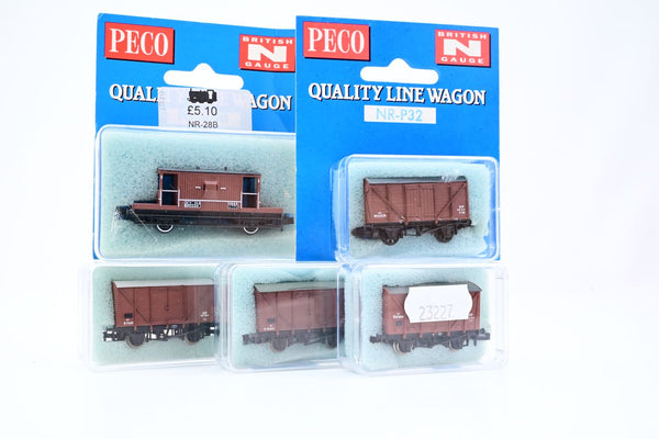 Peco N Gauge Rake of 4 BR Ventilated Vans & 20 Ton Brake Van - Boxed