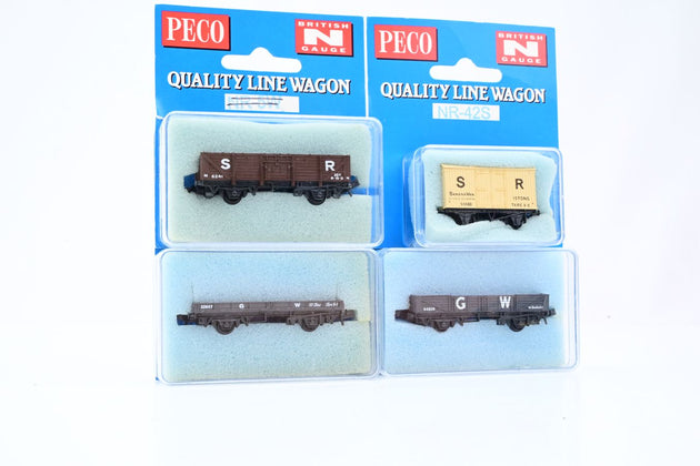 Peco N Gauge Mixed Rake of SR Van & Long Wheelbase Wagon & 2 GW Wagons - Boxed