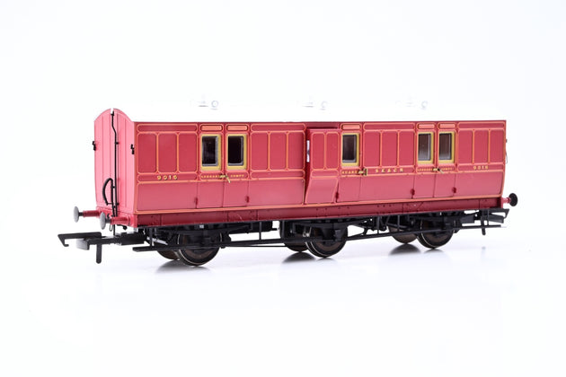 Hattons OO Gauge H4-6FB-401 6 Wheel Full Brake SECR Livery No.9016 - Boxed