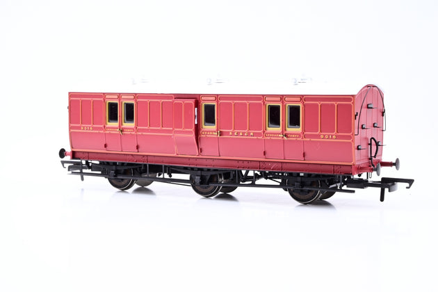 Hattons OO Gauge H4-6FB-401 6 Wheel Full Brake SECR Livery No.9016 - Boxed