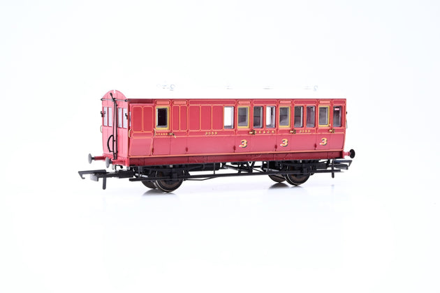 Hattons OO Gauge H4-4BT-401A 4 Wheel Brake 3rd SECR Livery No.3069 - Boxed