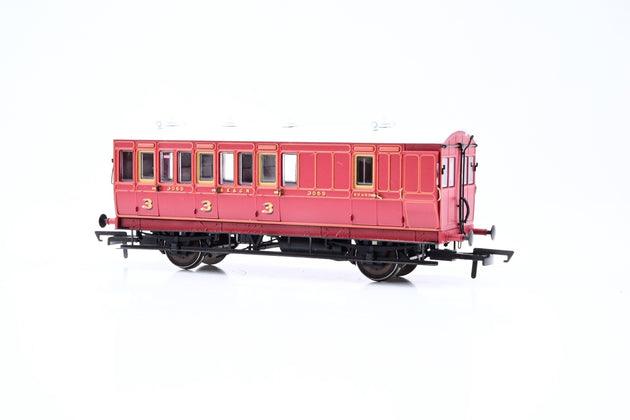 Hattons OO Gauge H4-4BT-401A 4 Wheel Brake 3rd SECR Livery No.3069 - Boxed