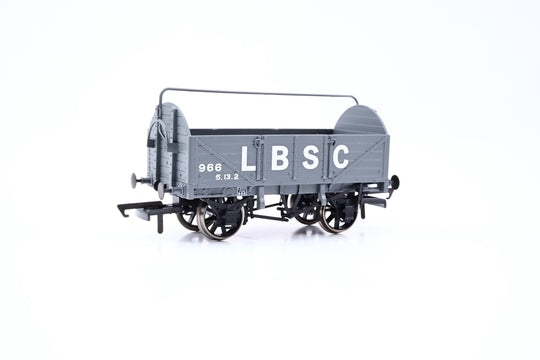 Kernow Model Rail Centre OO Gauge SB009X LBSC 5 Plank Open Wagon LBSC Grey No.966 - Boxed