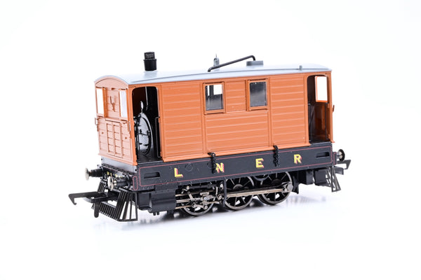 Model Rail/Rapido OO Gauge MR-208 J70 Tram Loco LNER Lined Livery No.7126 - Boxed