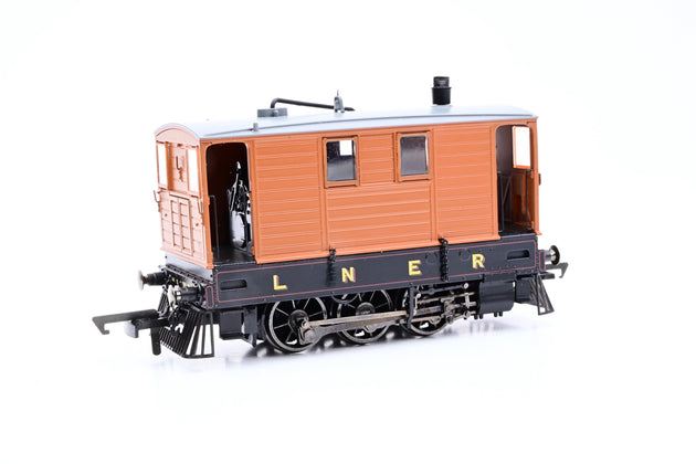 Model Rail/Rapido OO Gauge MR-208 J70 Tram Loco LNER Lined Livery No.7126 - Boxed