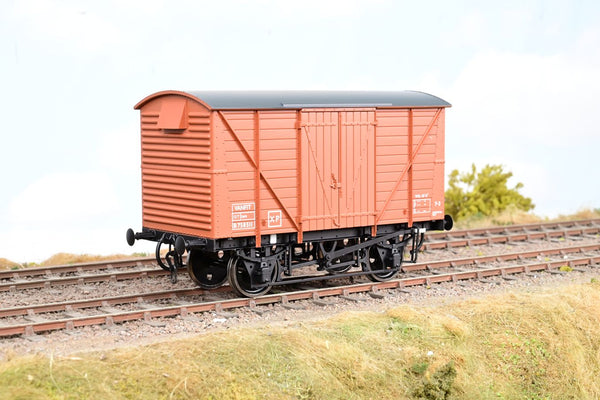 Dapol O Gauge 7F-056-013 BR Bauxite 12T Ventilated Goods Van w/ Planked Sides No.B758511 - Boxed