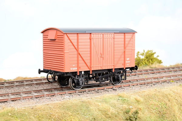 Dapol O Gauge BR Bauxite 12T Ventilated Goods Van w/ Planked Sides No.B763574 - Renumbered, Boxed