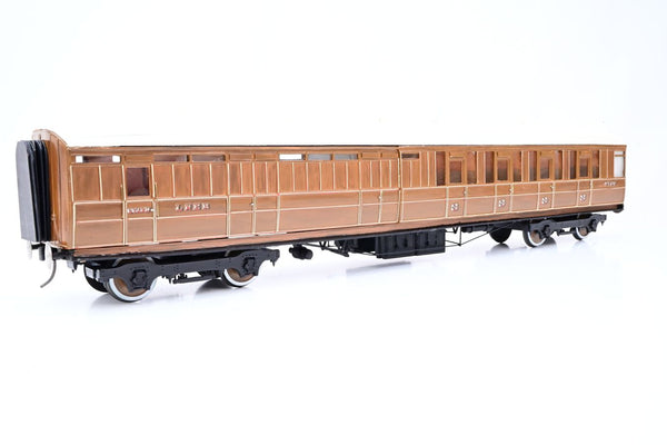 Kit Built O Gauge Rake of 4 LNER Teak Gresley Coaches - Unboxed