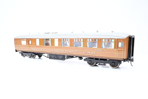 Kit Built O Gauge Rake of 4 LNER Teak Gresley Coaches - Unboxed