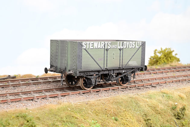 Kit Built O Gauge 'Stewarts and Lloyds Ltd.' 8-Plank Open Wagon - Unboxed
