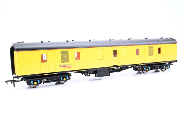 Bachmann OO Gauge 39-175X BR Mk1 Generator Van Network Rail No.6264 - Boxed